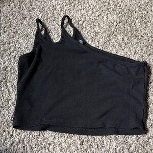 SHEIN Black Ribbed One-Shoulder Crop Top